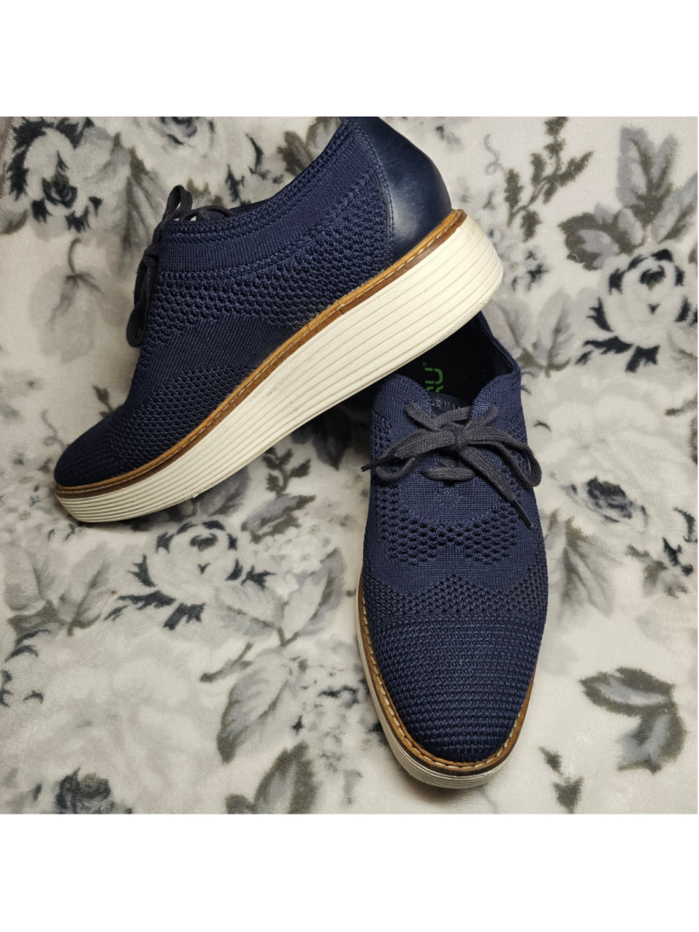 Cole Haan OriginalGrand FlowerFoam Knit Wingtip Oxfords Navy Blue Women's 9.5